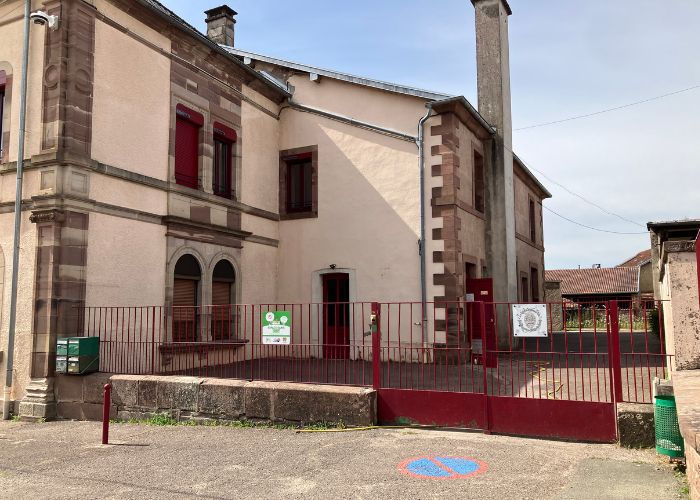 ecole primaire 700x500