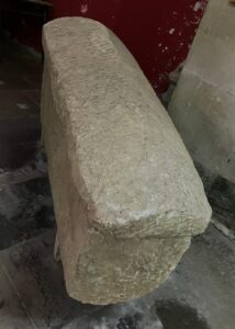 sarcophage eglise 500x700